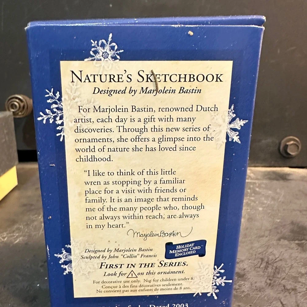 Hallmark capture charm